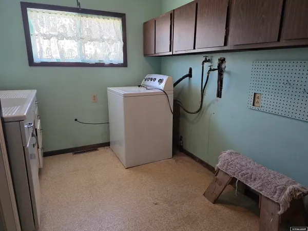 $347,000 | 232 Gambell Street, Hartville, WY 82215