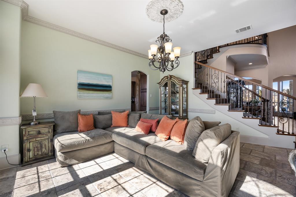 530 Ridge Point Drive Heath, TX 75126 - Photo 9 of 39 Dining Room