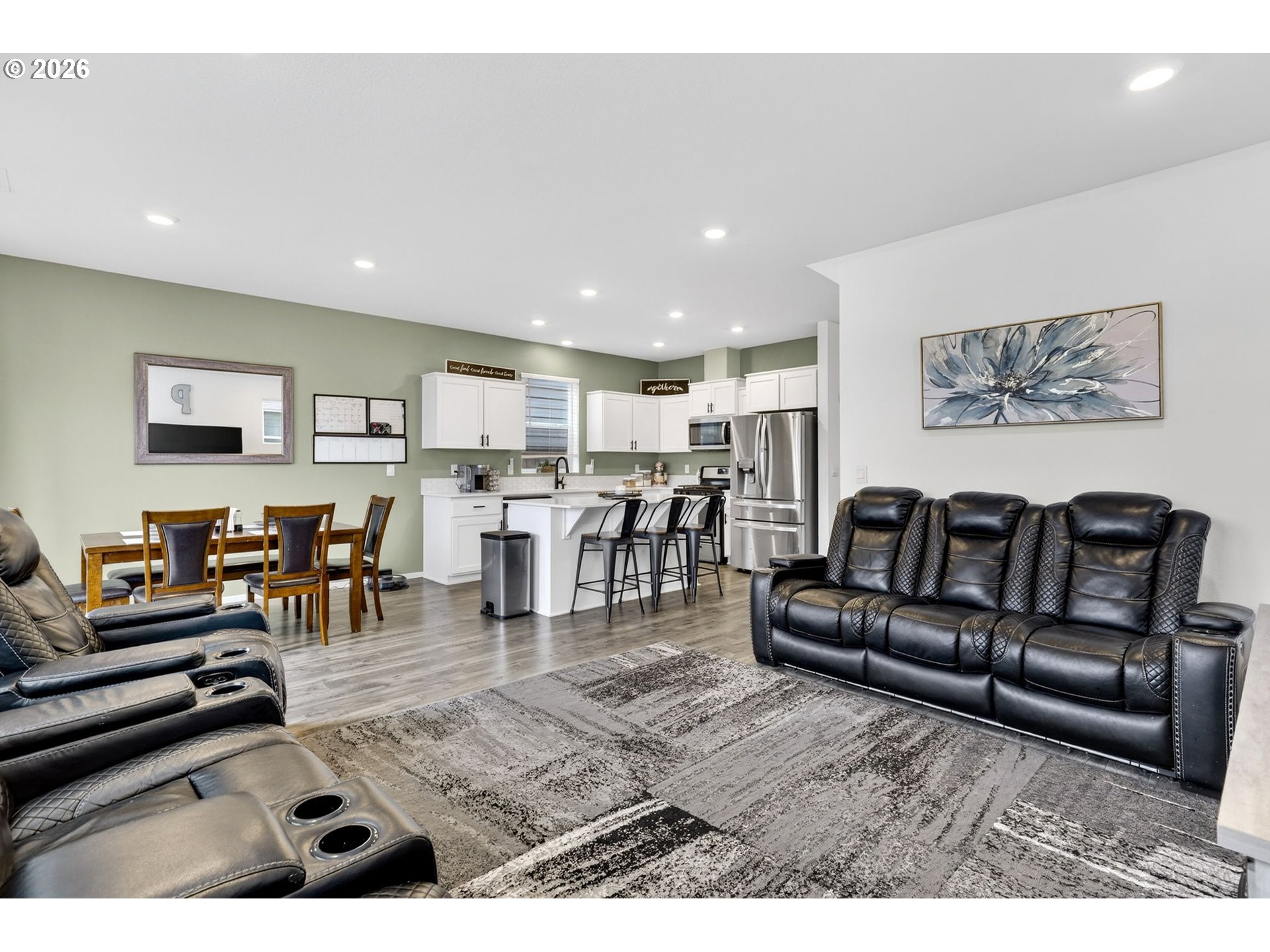 900 Ben Brown Lane Woodburn, OR 97071 - Photo 13 of 43 Living Room/Dining Room