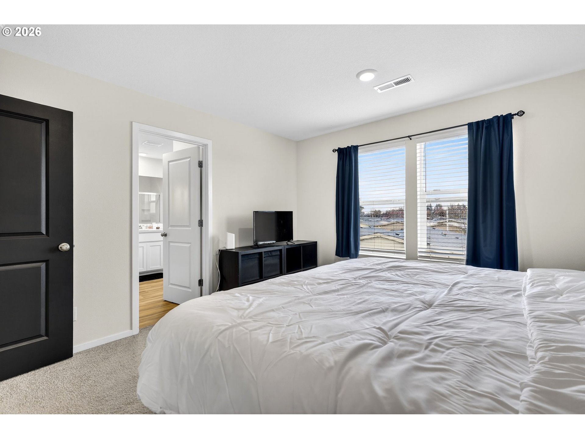 900 Ben Brown Lane Woodburn, OR 97071 - Photo 16 of 43 Bedroom, Primary