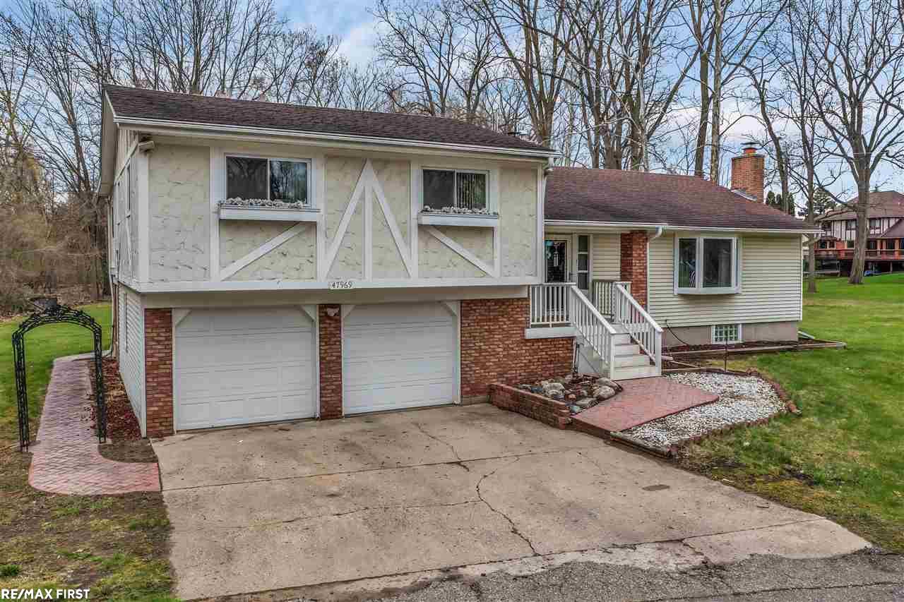 47969 Shelby Road Shelby, MI 48317 - Photo 2 of 30