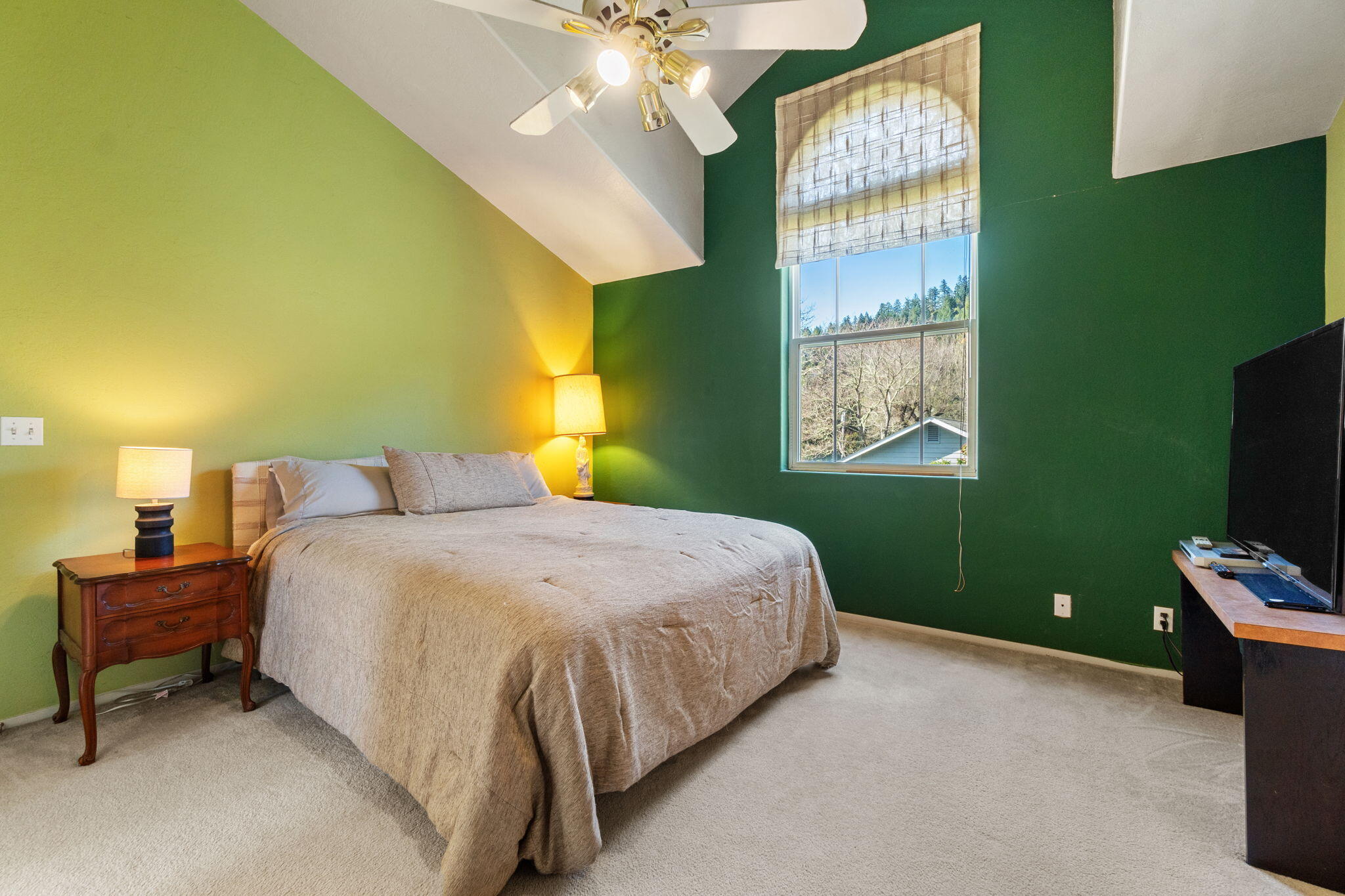 367 Riverview Road Benbow, CA 95542 - Photo 15 of 45 17-web-or-mls-32