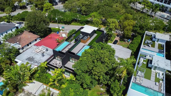 $2,800,000 | 420 Southwest 15th Road, Miami, FL 33129