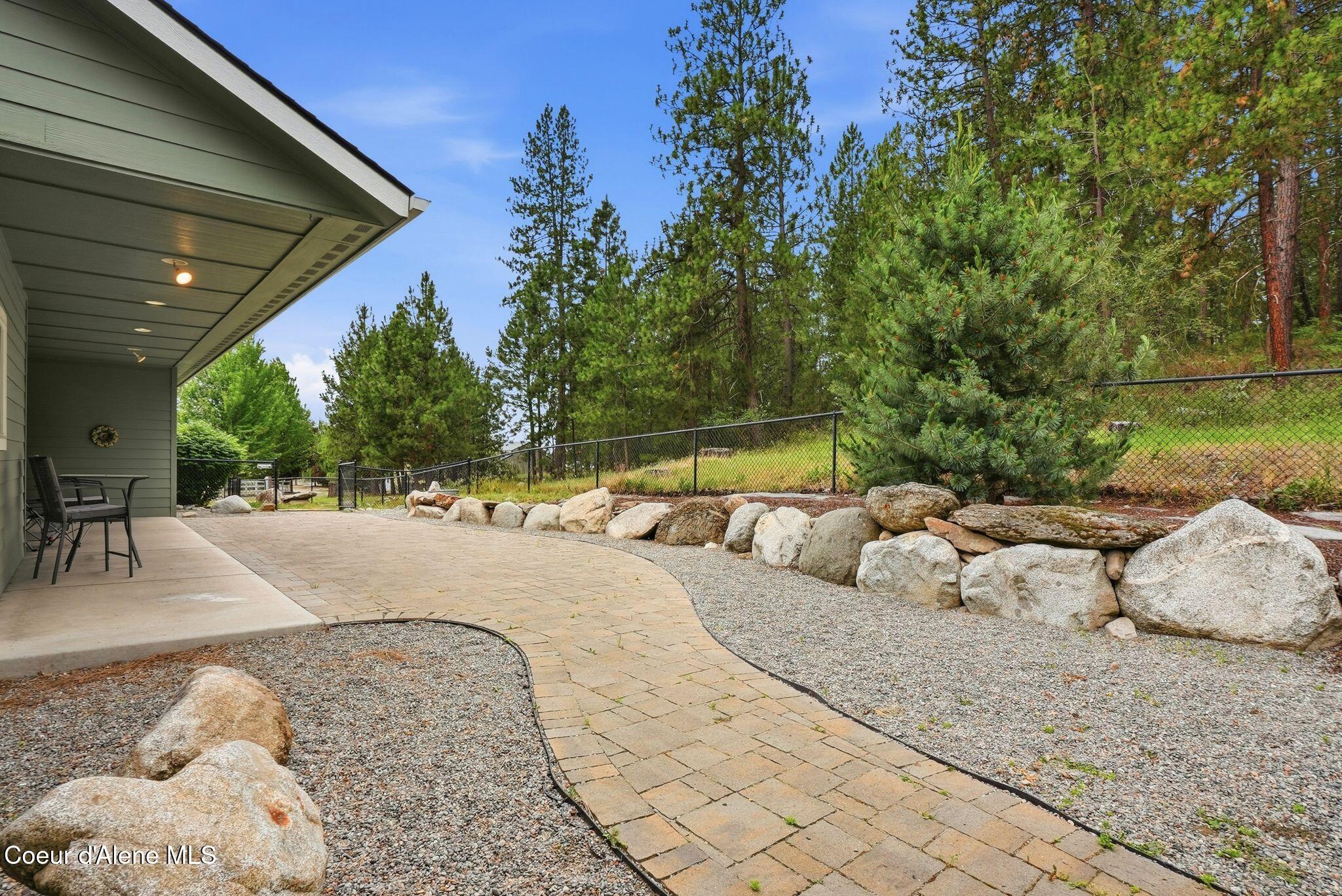 8964 Hauser Lake Road Hauser, ID 83854 - Photo 40 of 89 39_Inside-Media-Hauser-38