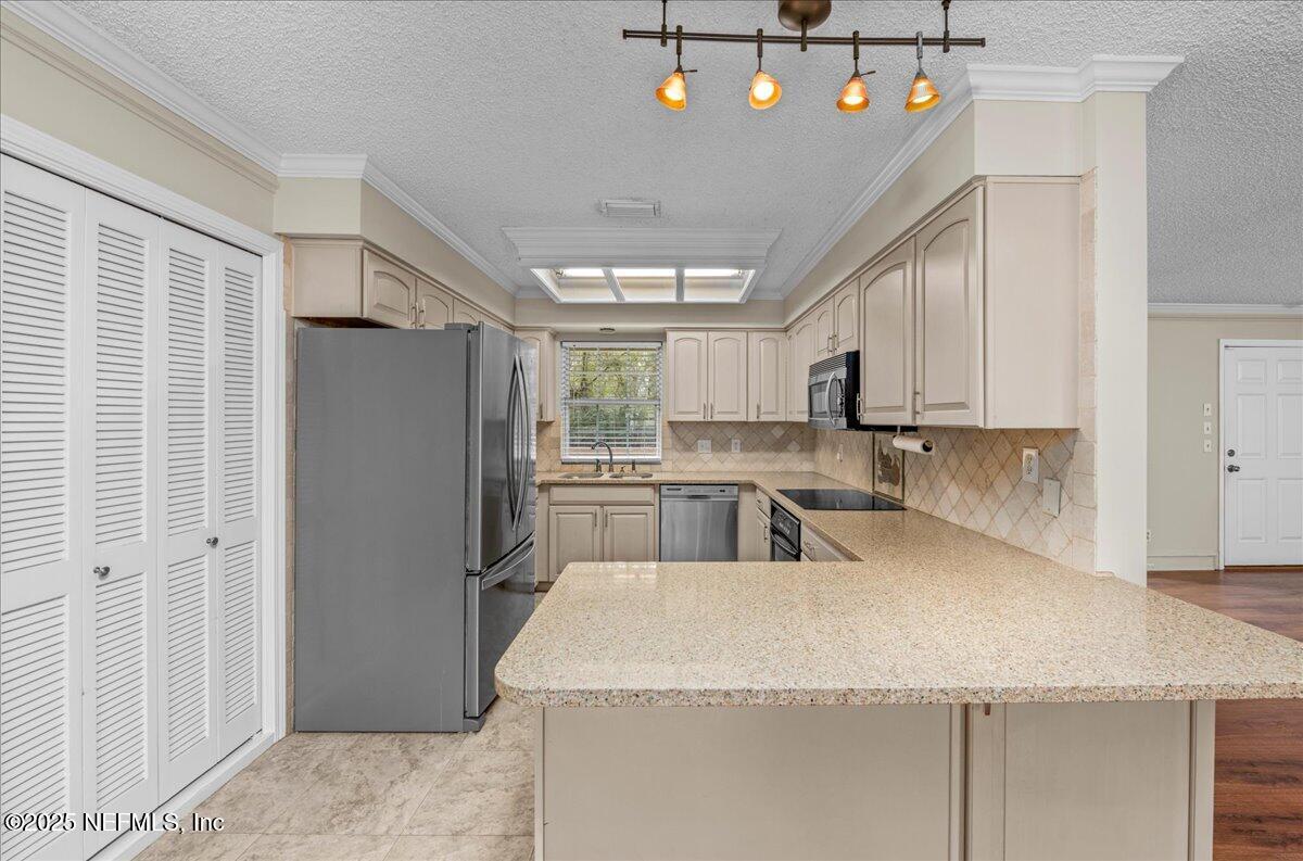 2341 Russell Road Green Cove Springs, FL 32043 - Photo 14 of 47 14-2341 Russell Rd - 014