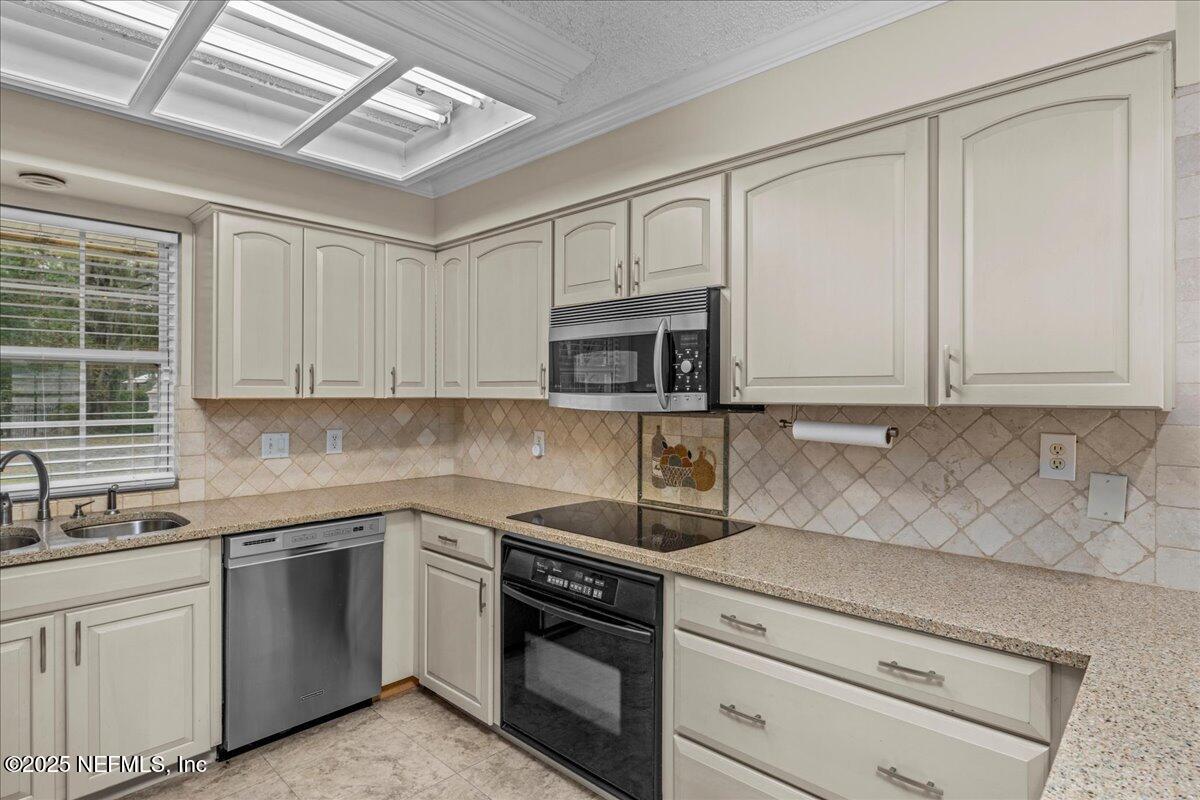 2341 Russell Road Green Cove Springs, FL 32043 - Photo 16 of 47 16-2341 Russell Rd - 016