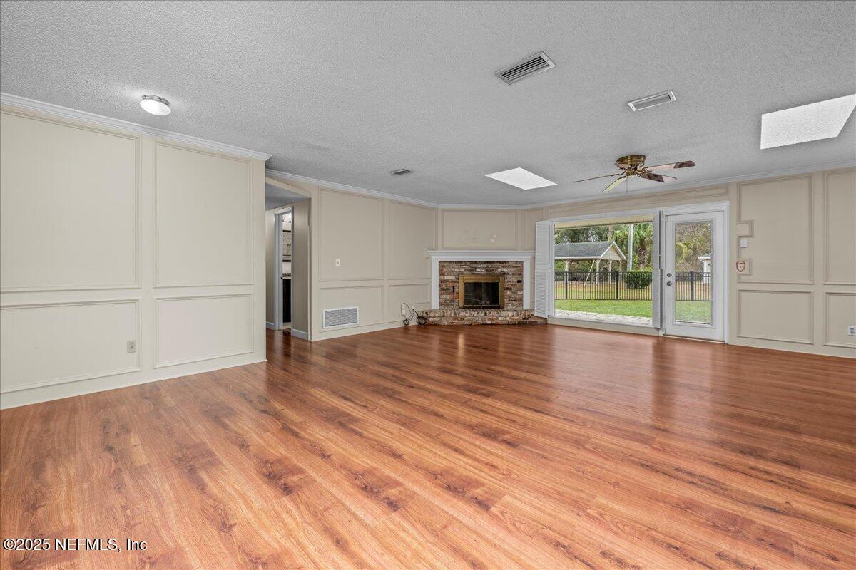2341 Russell Road Green Cove Springs, FL 32043 - Photo 9 of 47 09-2341 Russell Rd - 009