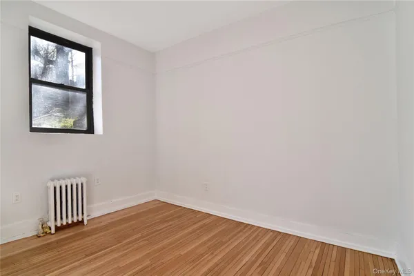 $265,000 | 590 East 3rd Street, Unit MK, Mount Vernon, NY 10553