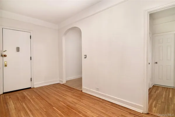 $265,000 | 590 East 3rd Street, Unit MK, Mount Vernon, NY 10553