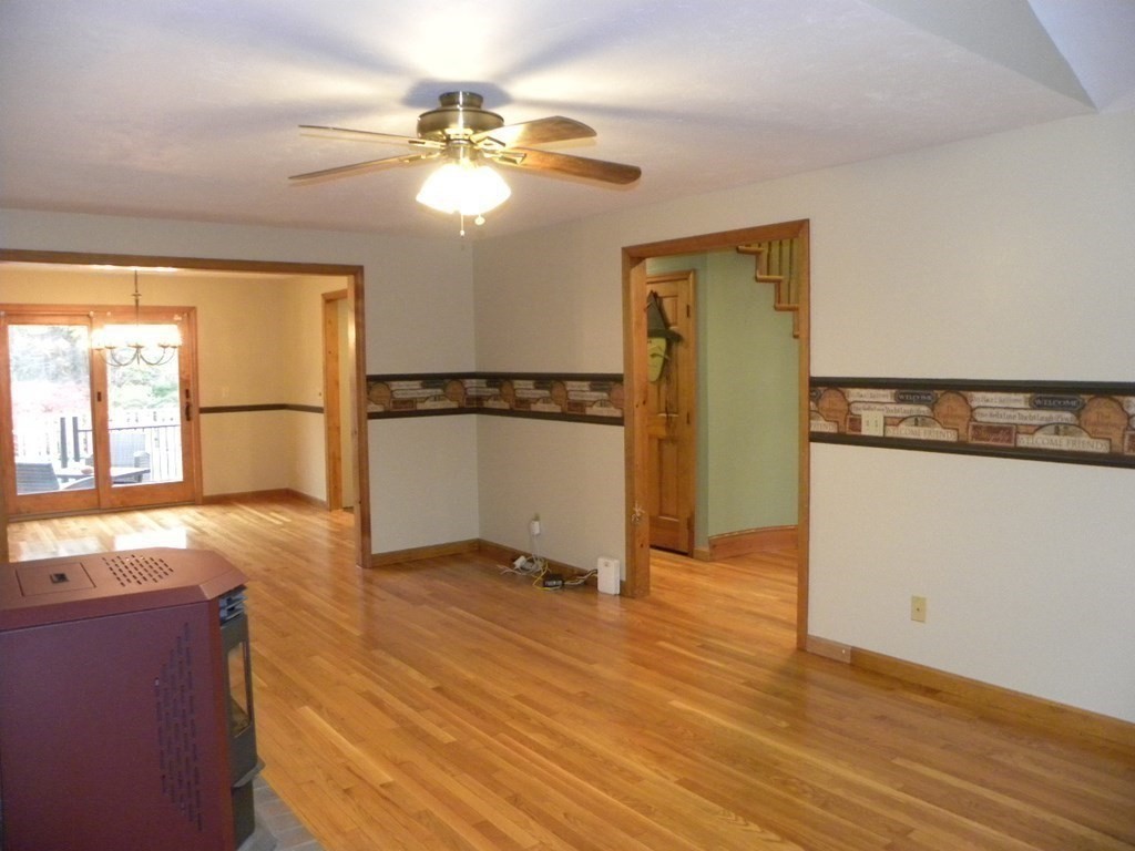 54 Gould Road Charlton, MA 01507 - Photo 9 of 42 Gallery Image 9