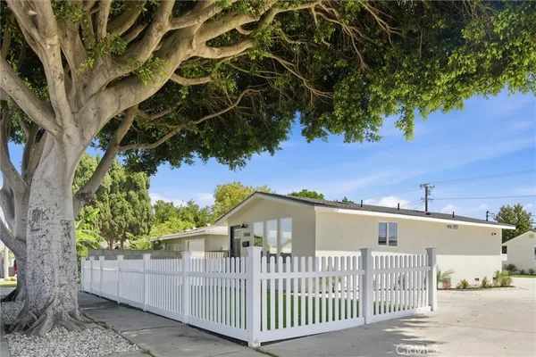 $1,650,000 | 12138 Wright Road, Lynwood, CA 90262