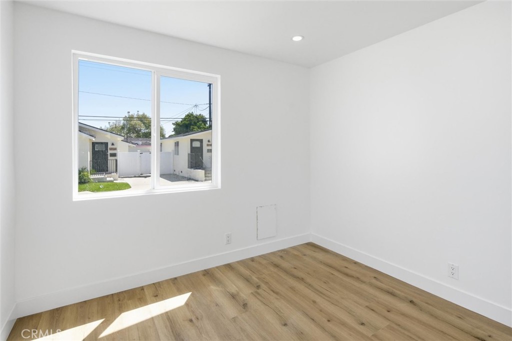 12138 Wright Road Lynwood, CA 90262 - Photo 37 of 54