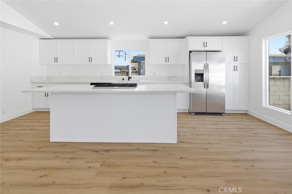 12138 Wright Road Lynwood, CA 90262 - Photo 7 of 54