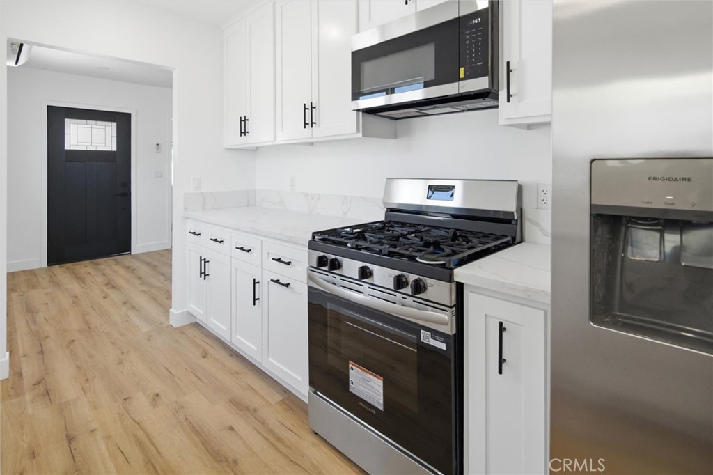 12138 Wright Road Lynwood, CA 90262 - Photo 9 of 54