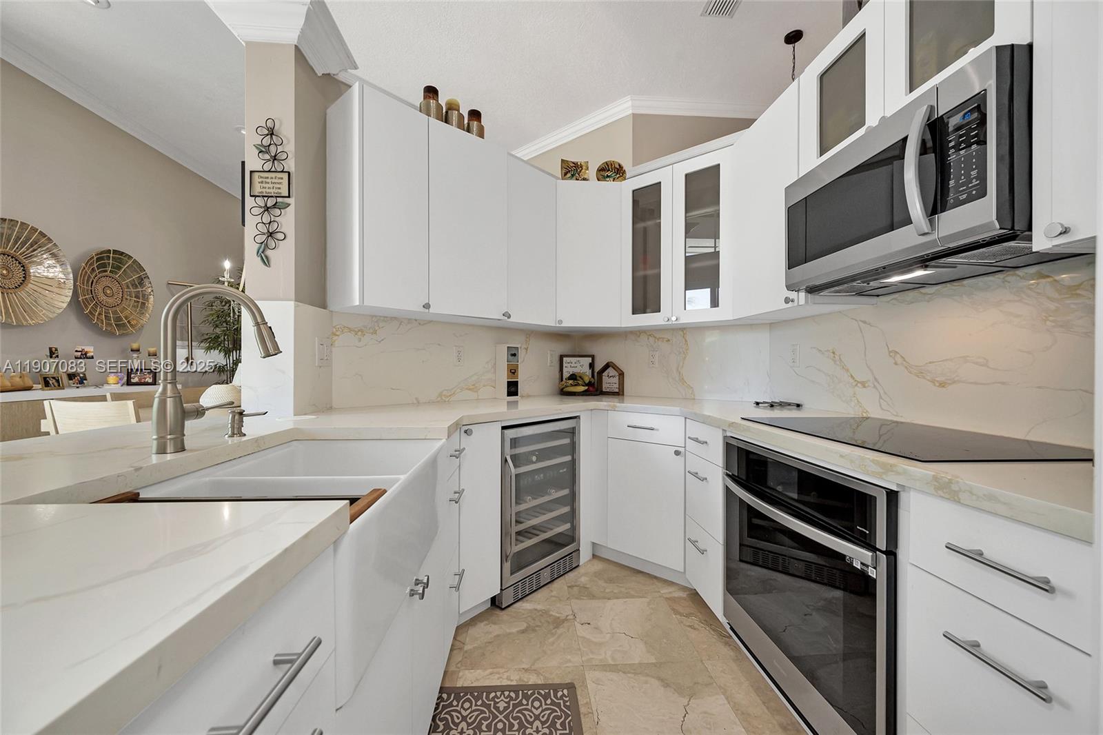 8025 Southwest 91 Avenue Miami, FL 33173 - Photo 26 of 51