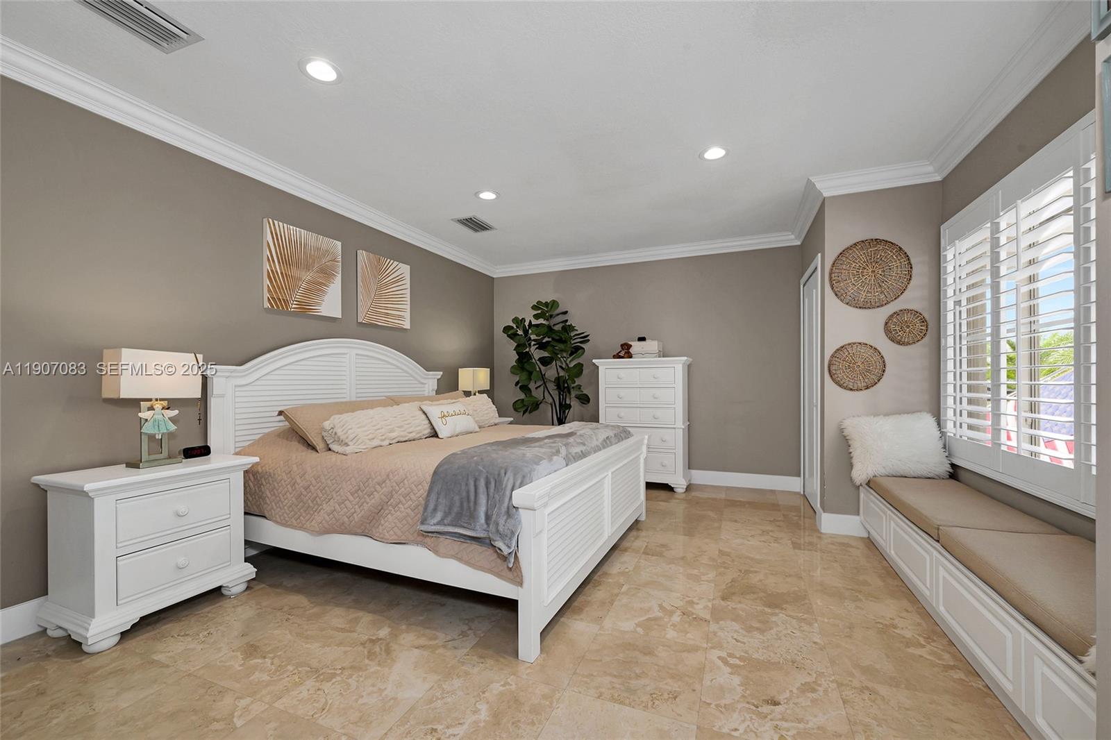 8025 Southwest 91 Avenue Miami, FL 33173 - Photo 30 of 51