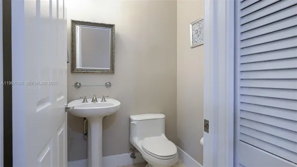 $1,485,000 | 8025 Southwest 91 Avenue, Miami, FL 33173