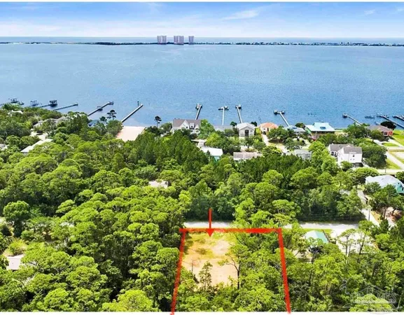 $165,000 | 3026 Laurel Drive, Gulf Breeze, FL 32563