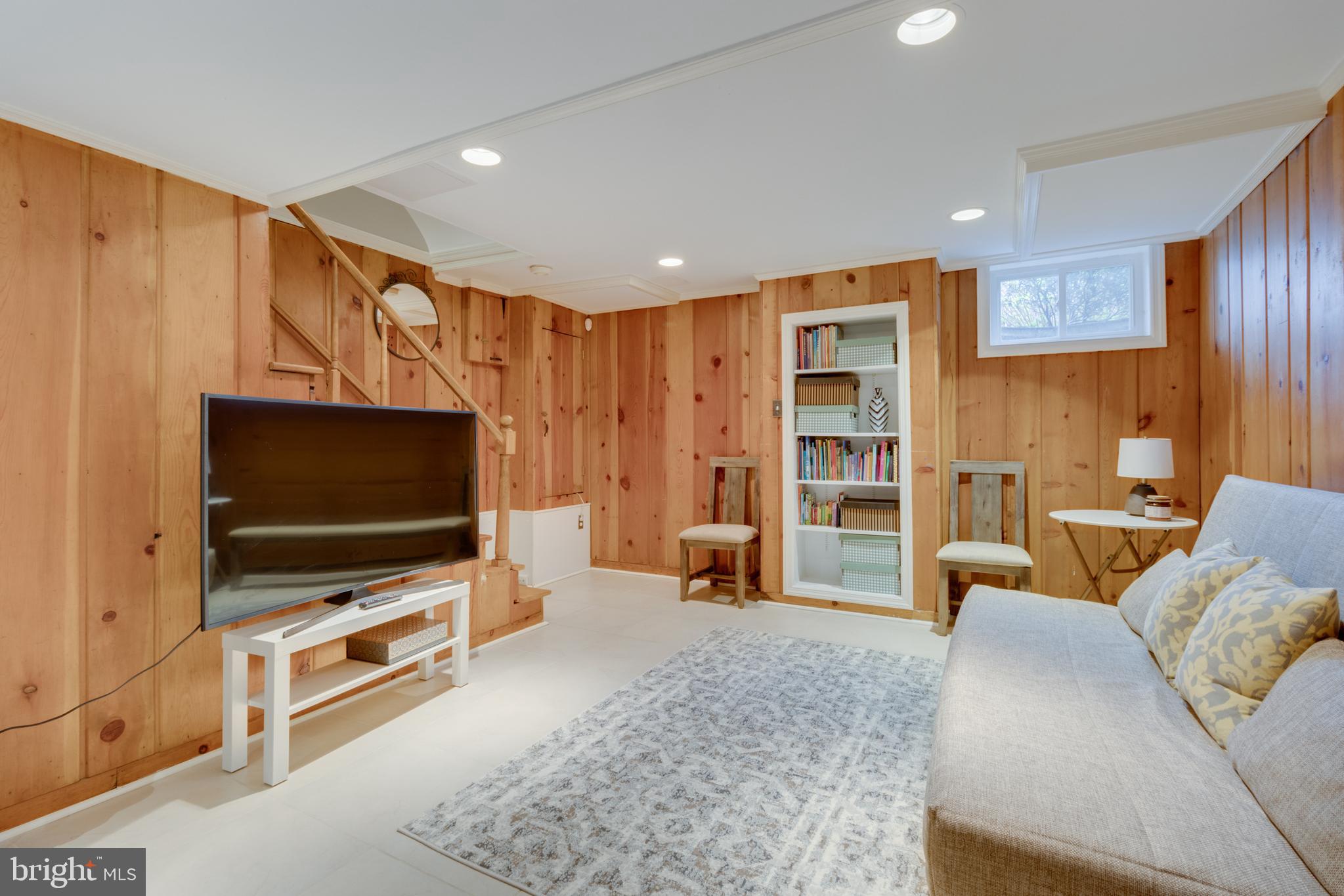 9510 Evergreen Street Silver Spring, MD 20901 - Photo 28 of 40 Lower level living space with natural light.