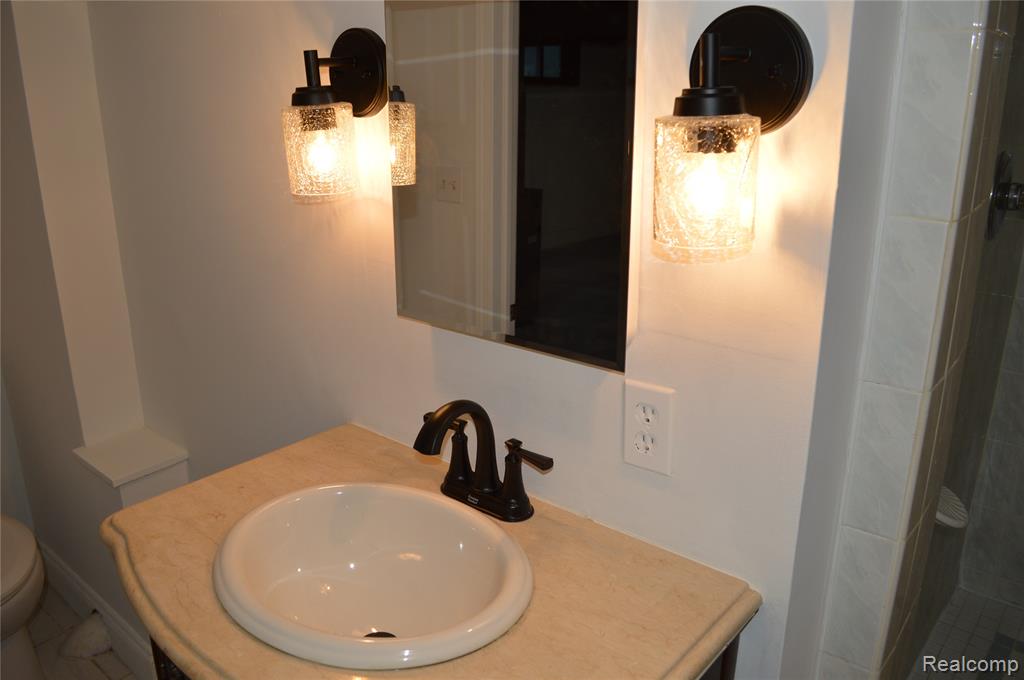 1785 Ward Road Bloomfield Hills, MI 48302 - Photo 41 of 51 Gallery Image 41