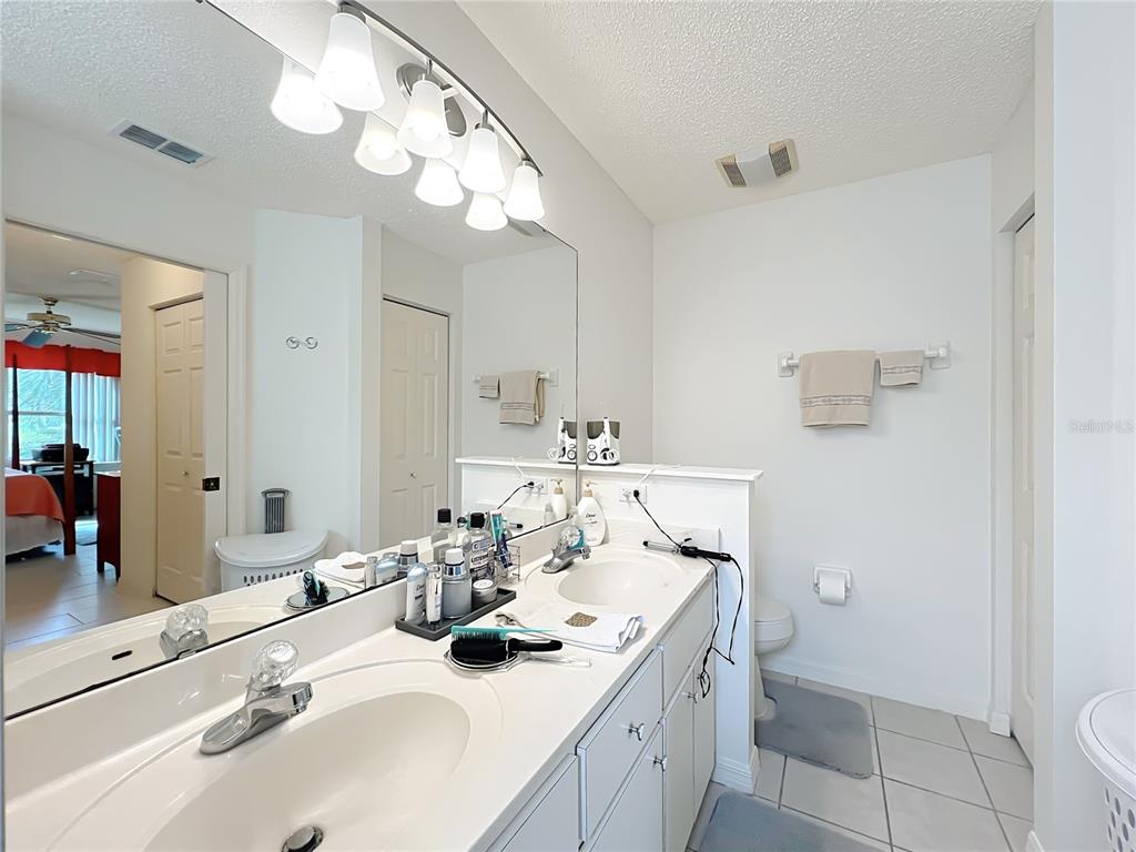 9235 Southwest 96th Court Road Ocala, FL 34481 - Photo 15 of 30 Gallery Image 15