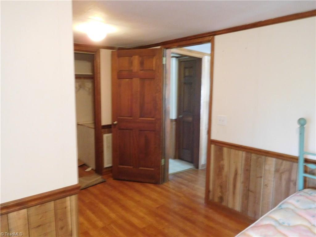 1326 Old Greensboro Road High Point, NC 27265 - Photo 8 of 25 Gallery Image 8