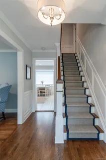 $1,100,000 | 33 Northwood Circle, Huntington, NY 11743