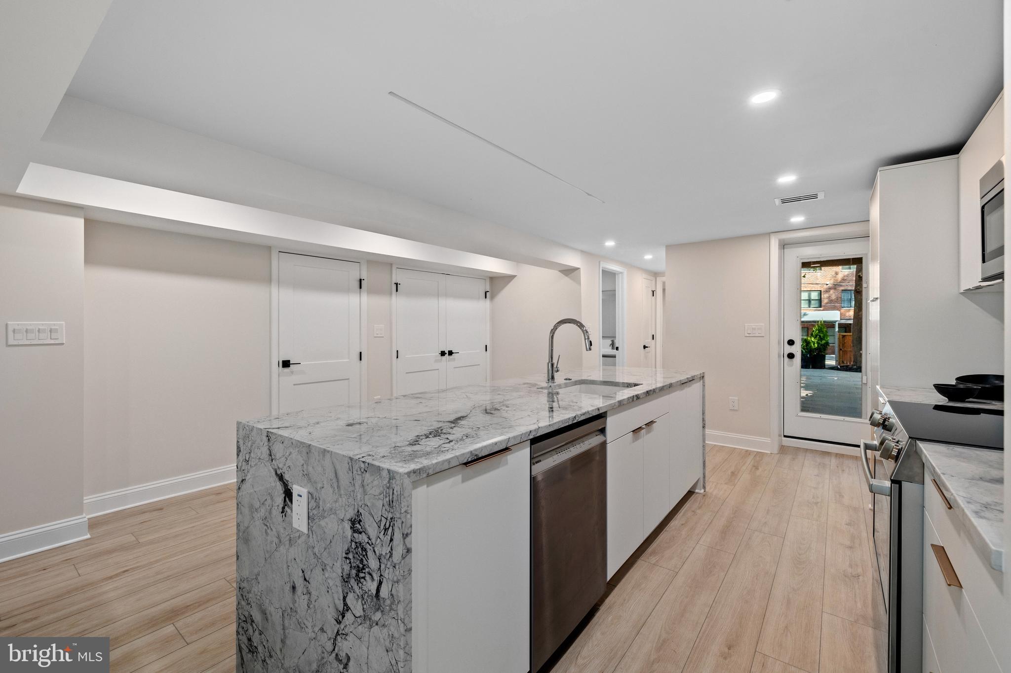 2833 27th Street Northwest Washington, DC 20008 - Photo 57 of 68