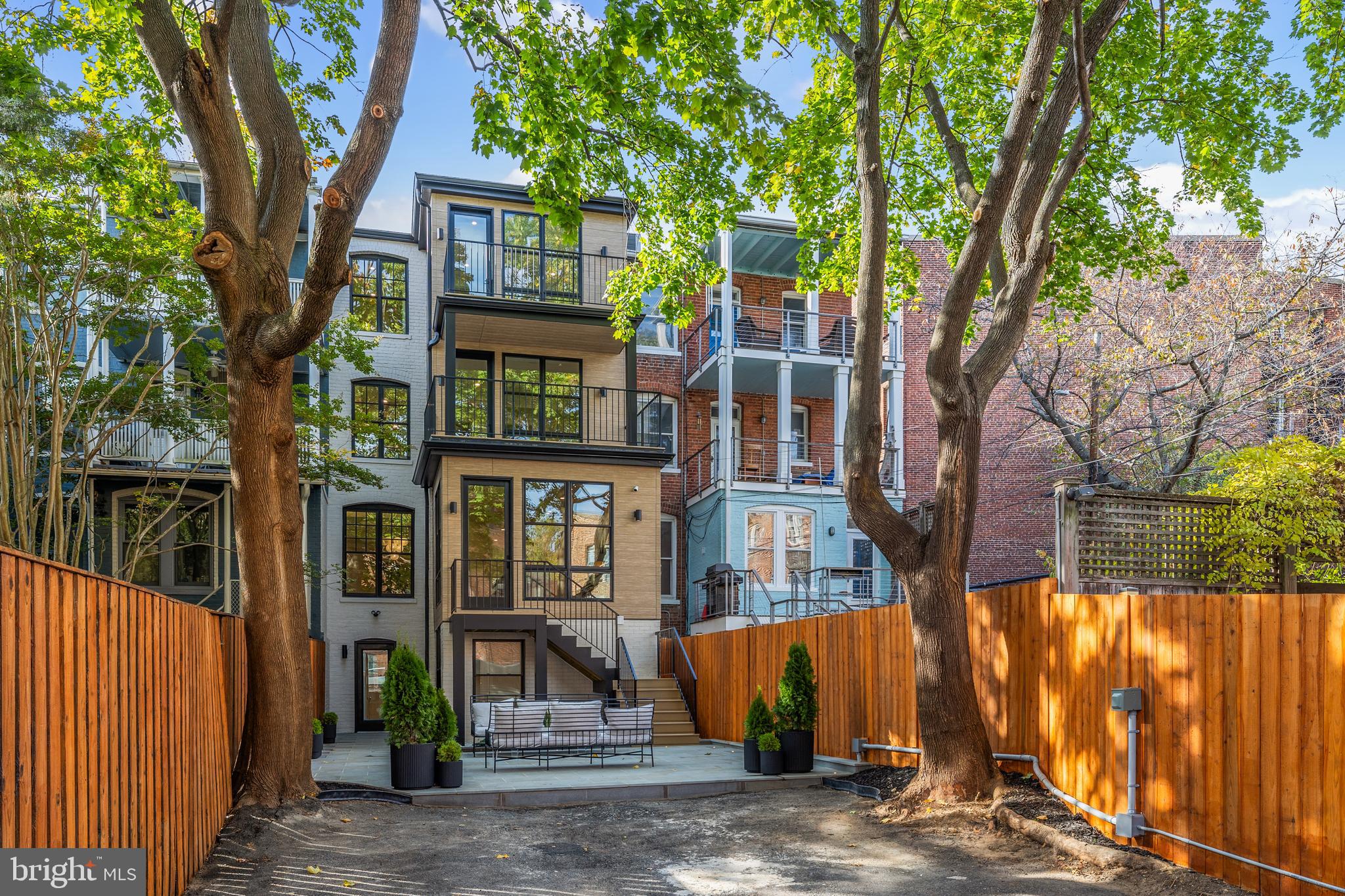 2833 27th Street Northwest Washington, DC 20008 - Photo 66 of 68