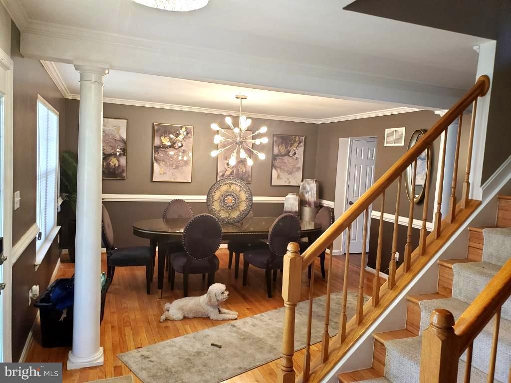 3523 Forest Hill Road Baltimore, MD 21207 - Photo 5 of 45 Alluring Dining Room with radiant lighting!
