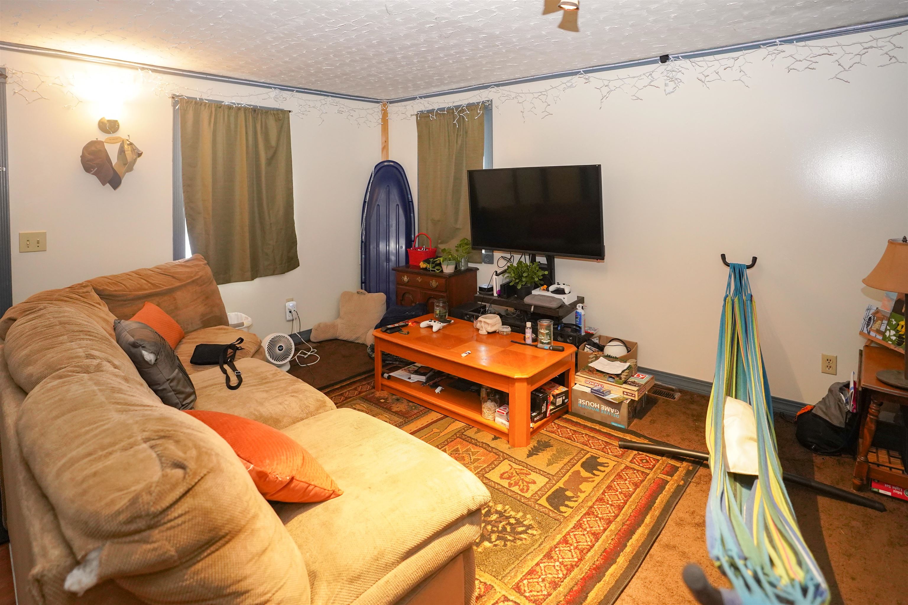 77 Railroad Street Johnson, VT 05656 - Photo 3 of 31