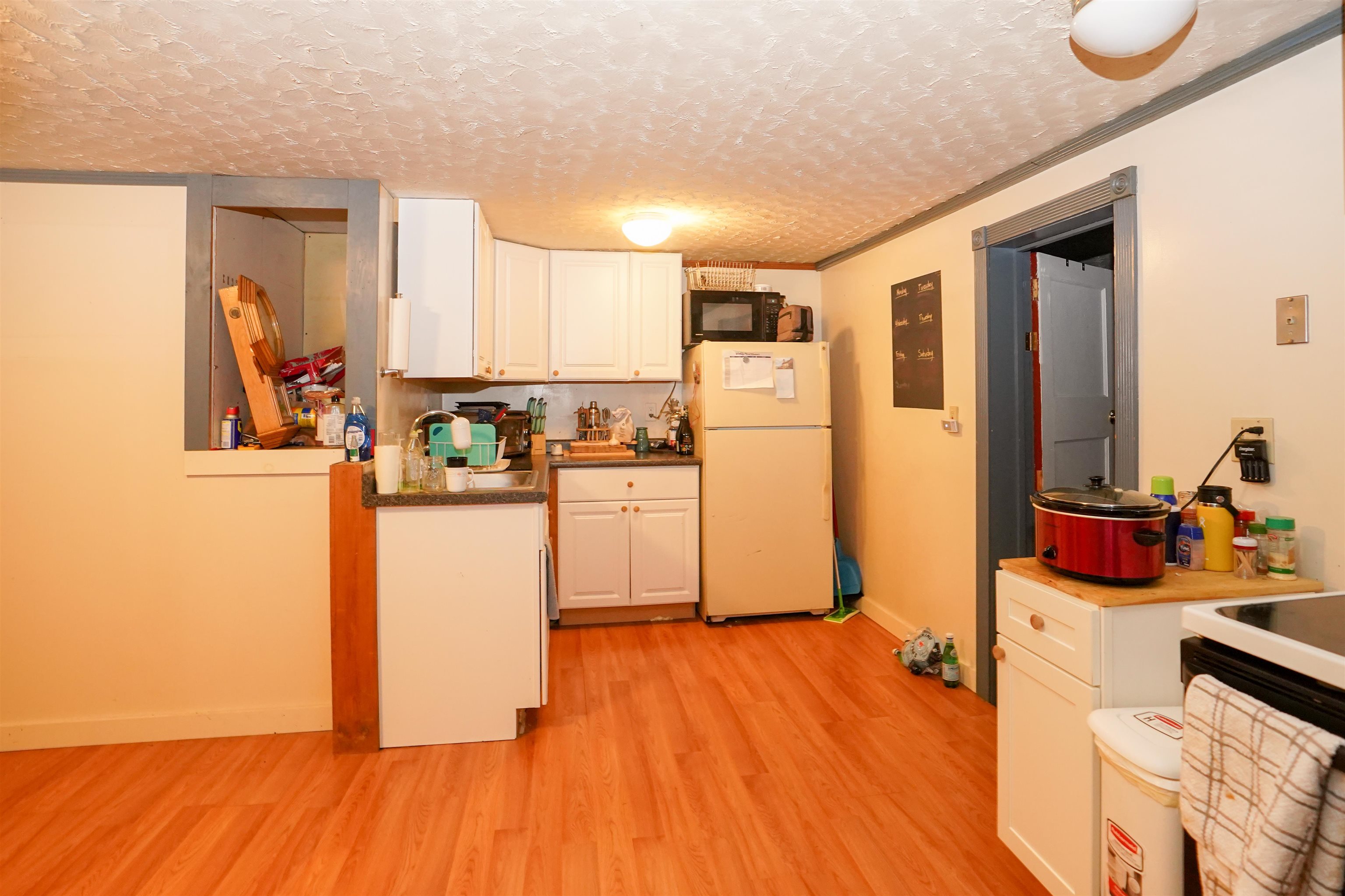 77 Railroad Street Johnson, VT 05656 - Photo 5 of 31