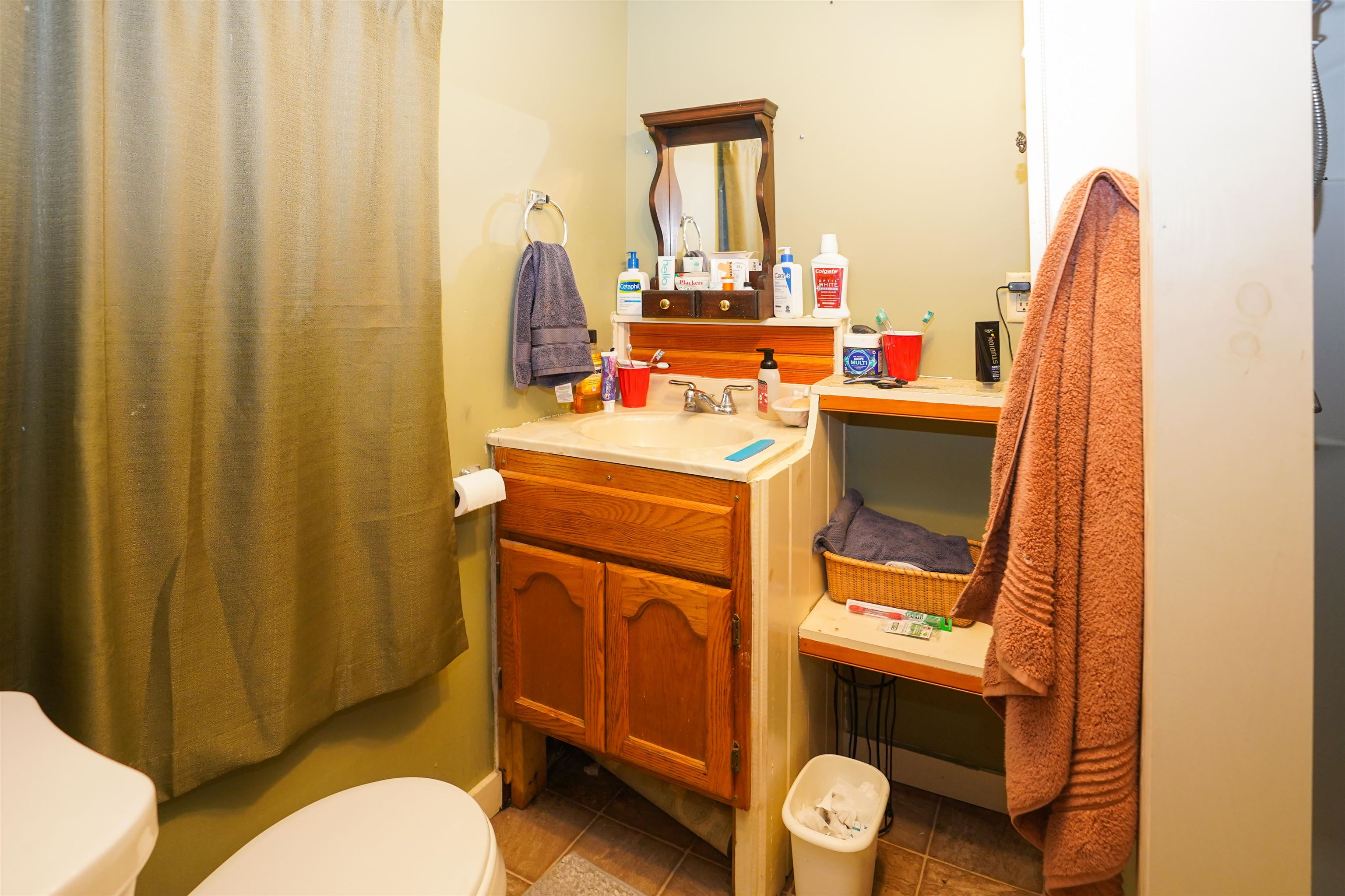 77 Railroad Street Johnson, VT 05656 - Photo 6 of 31