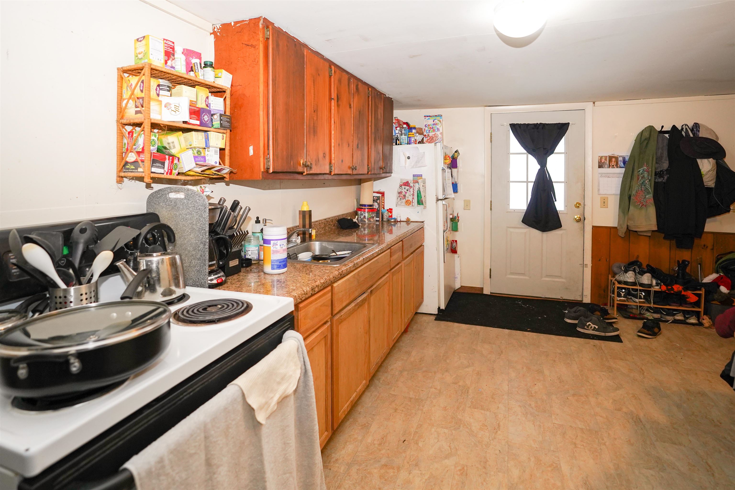 77 Railroad Street Johnson, VT 05656 - Photo 7 of 31