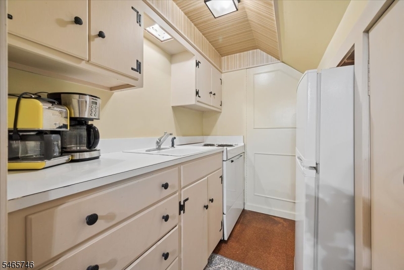 568 Waterloo Road Andover, NJ 07821 - Photo 30 of 46 Gallery Image 30