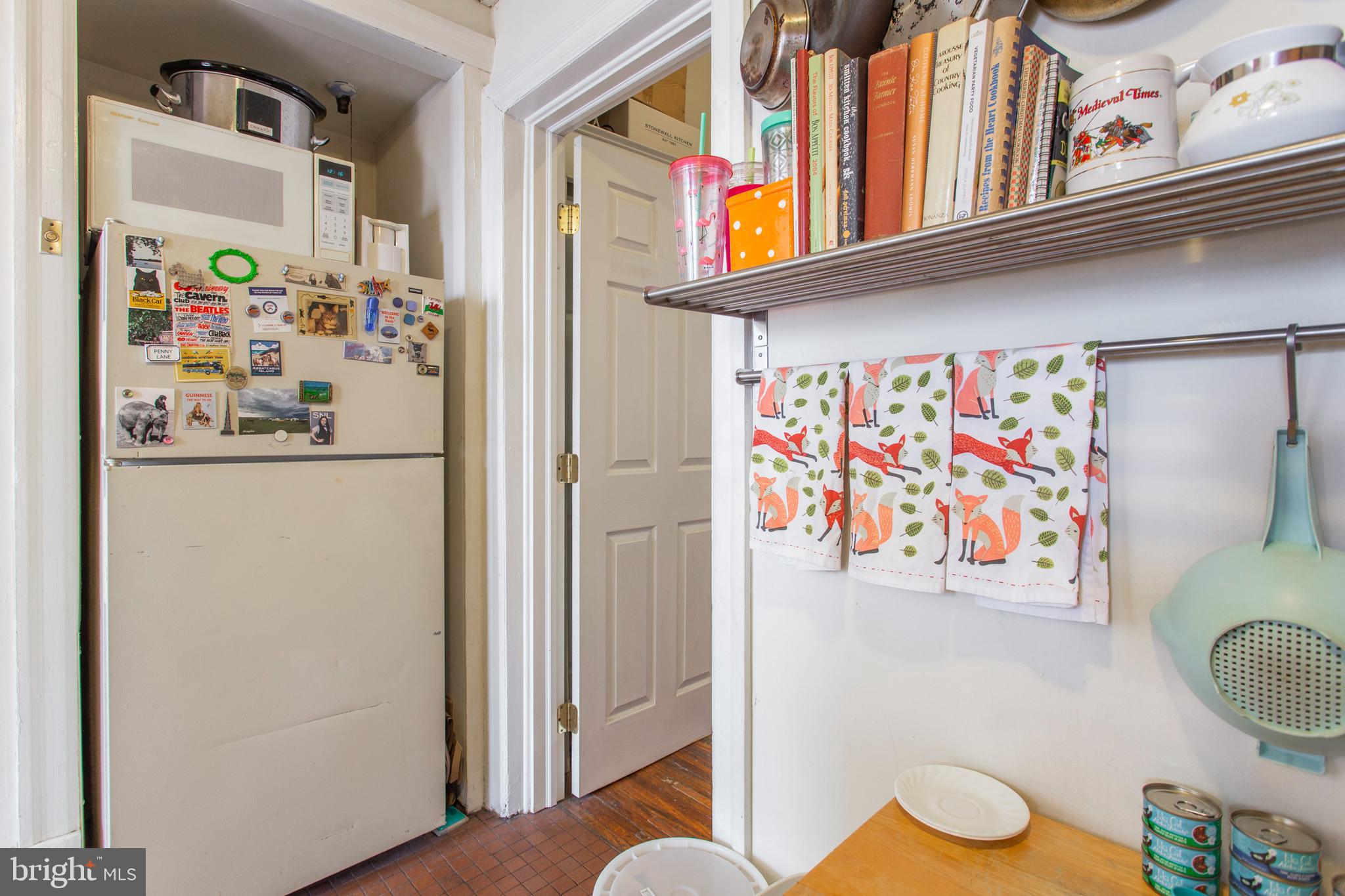 1817 Pine Street, Unit 1F Philadelphia, PA 19103 - Photo 16 of 22