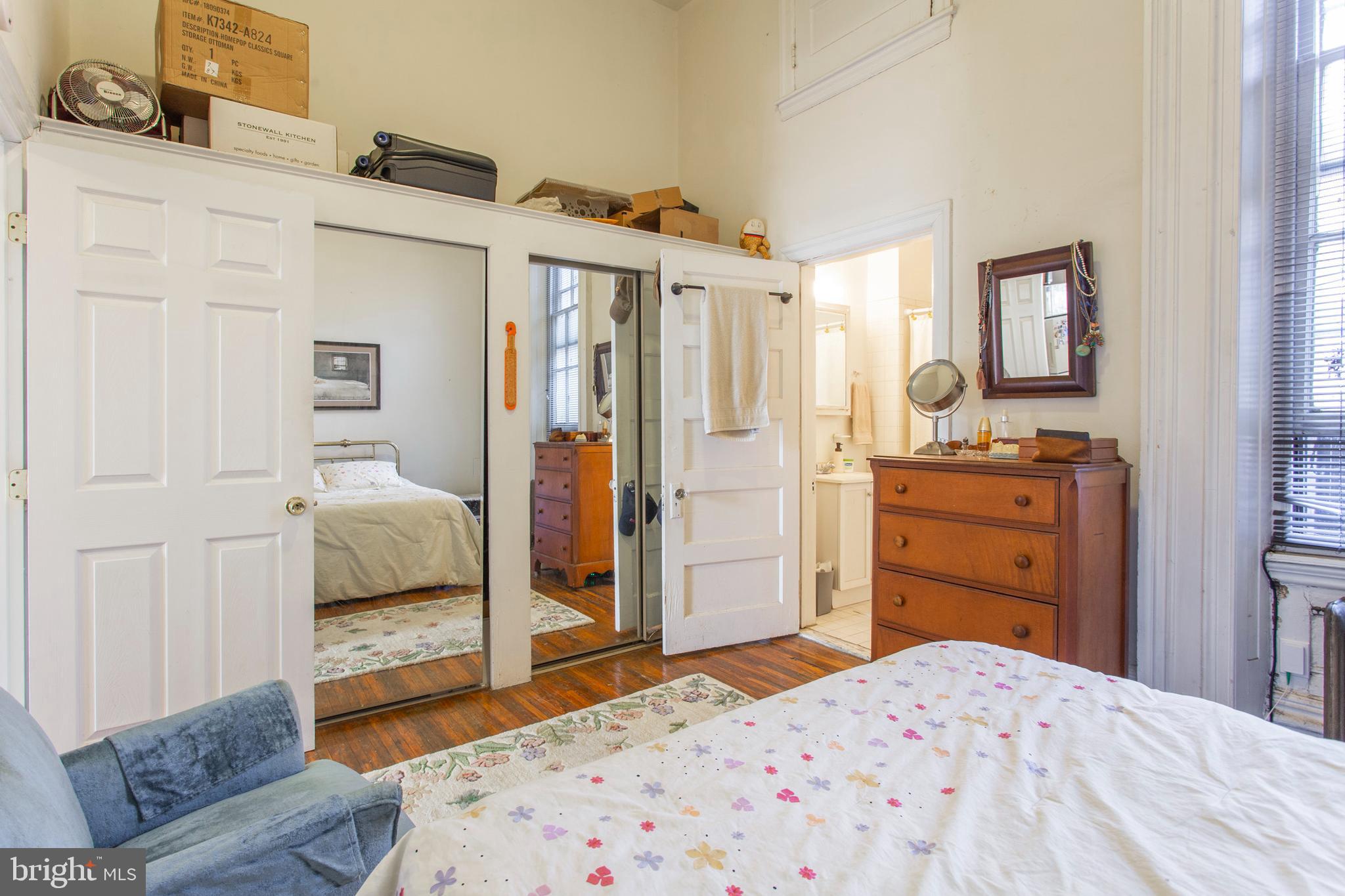 1817 Pine Street, Unit 1F Philadelphia, PA 19103 - Photo 17 of 22