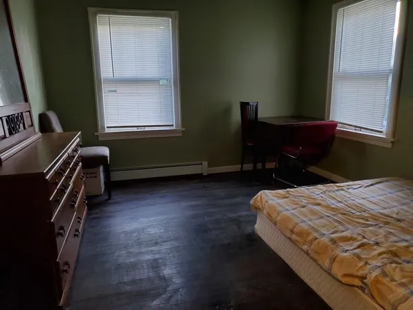 $1,350 | 930 Emerald Street, Unit 3B, Madison, WI 53715