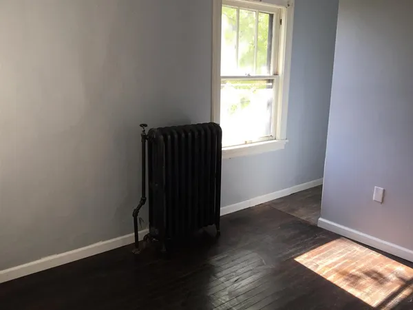 $1,350 | 930 Emerald Street, Unit 3B, Madison, WI 53715