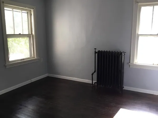 $1,350 | 930 Emerald Street, Unit 2B, Madison, WI 53715