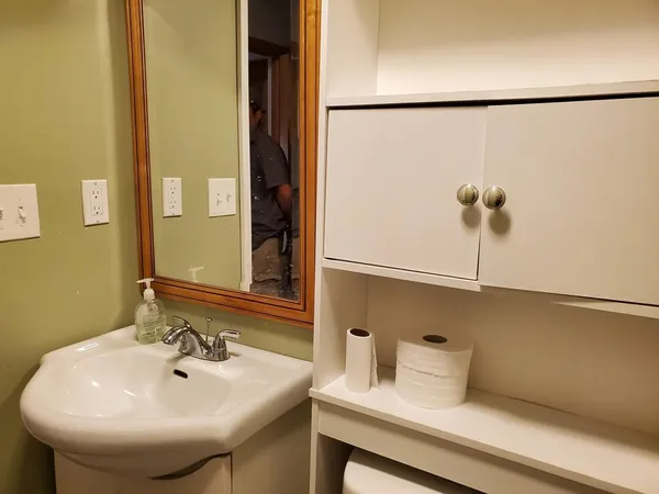 $1,350 | 930 Emerald Street, Unit 3B, Madison, WI 53715