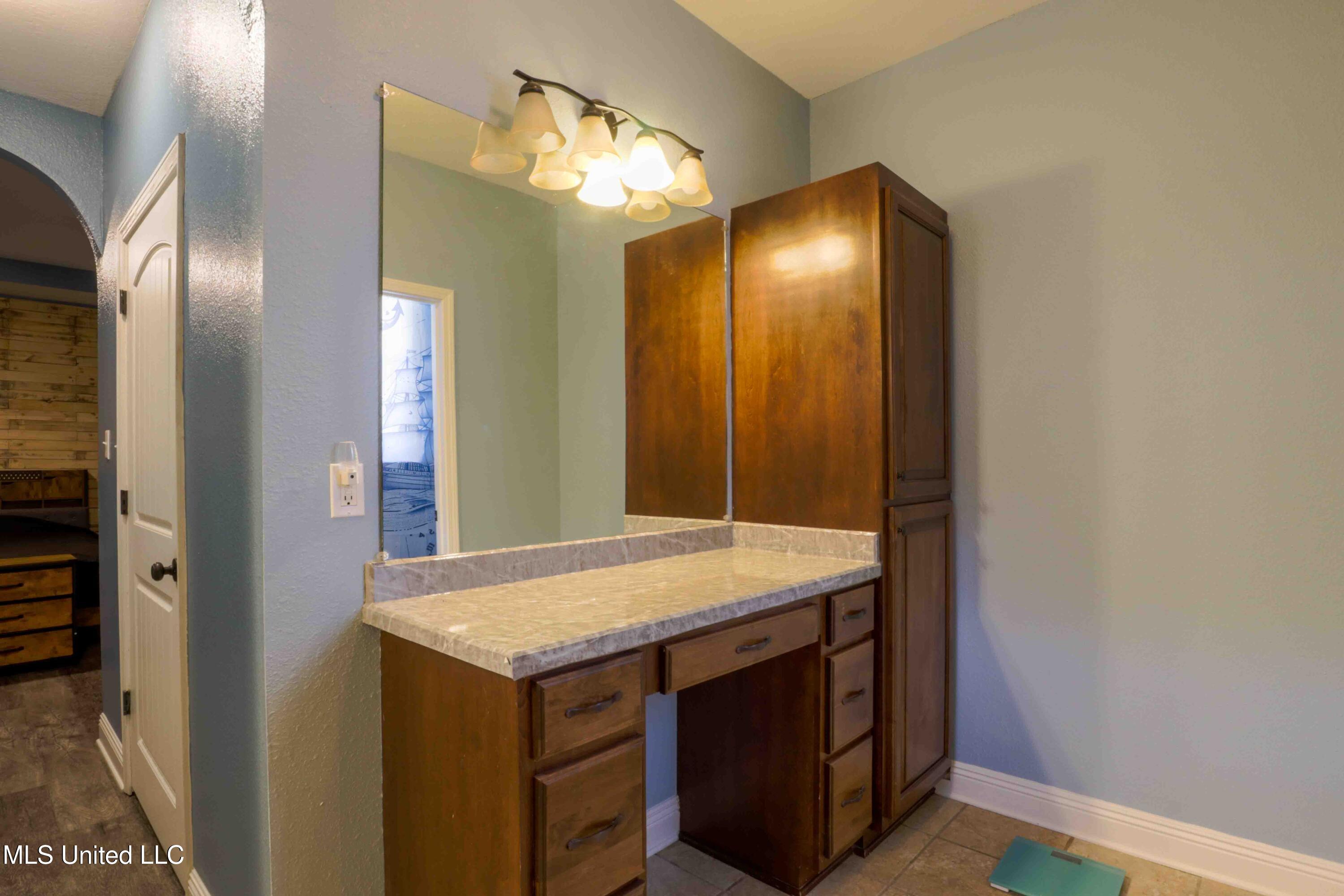 140 Cades Ridge Neely, MS 39461 - Photo 11 of 33 Primary Bathroom