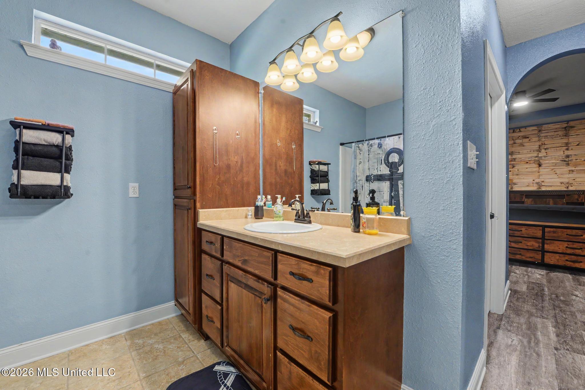140 Cades Ridge Neely, MS 39461 - Photo 12 of 33 Primary Bathroom