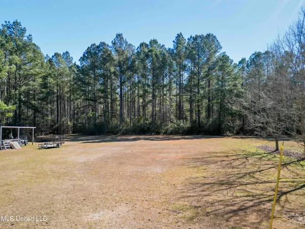 $430,000 | 140 Cades Ridge, Neely, MS 39461