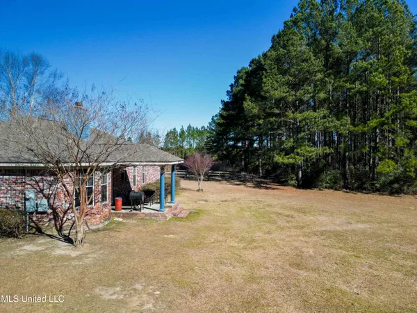 $430,000 | 140 Cades Ridge, Neely, MS 39461