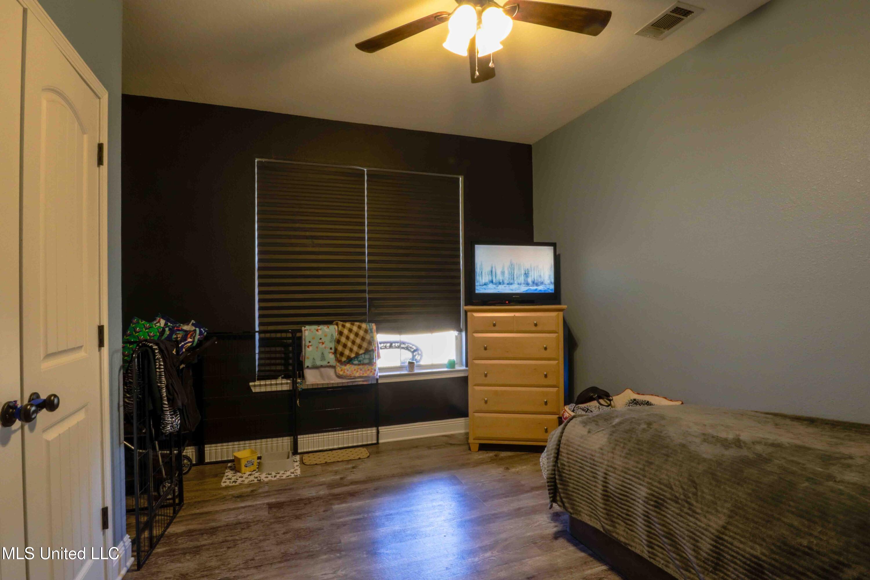 140 Cades Ridge Neely, MS 39461 - Photo 6 of 33 Bedroom 1