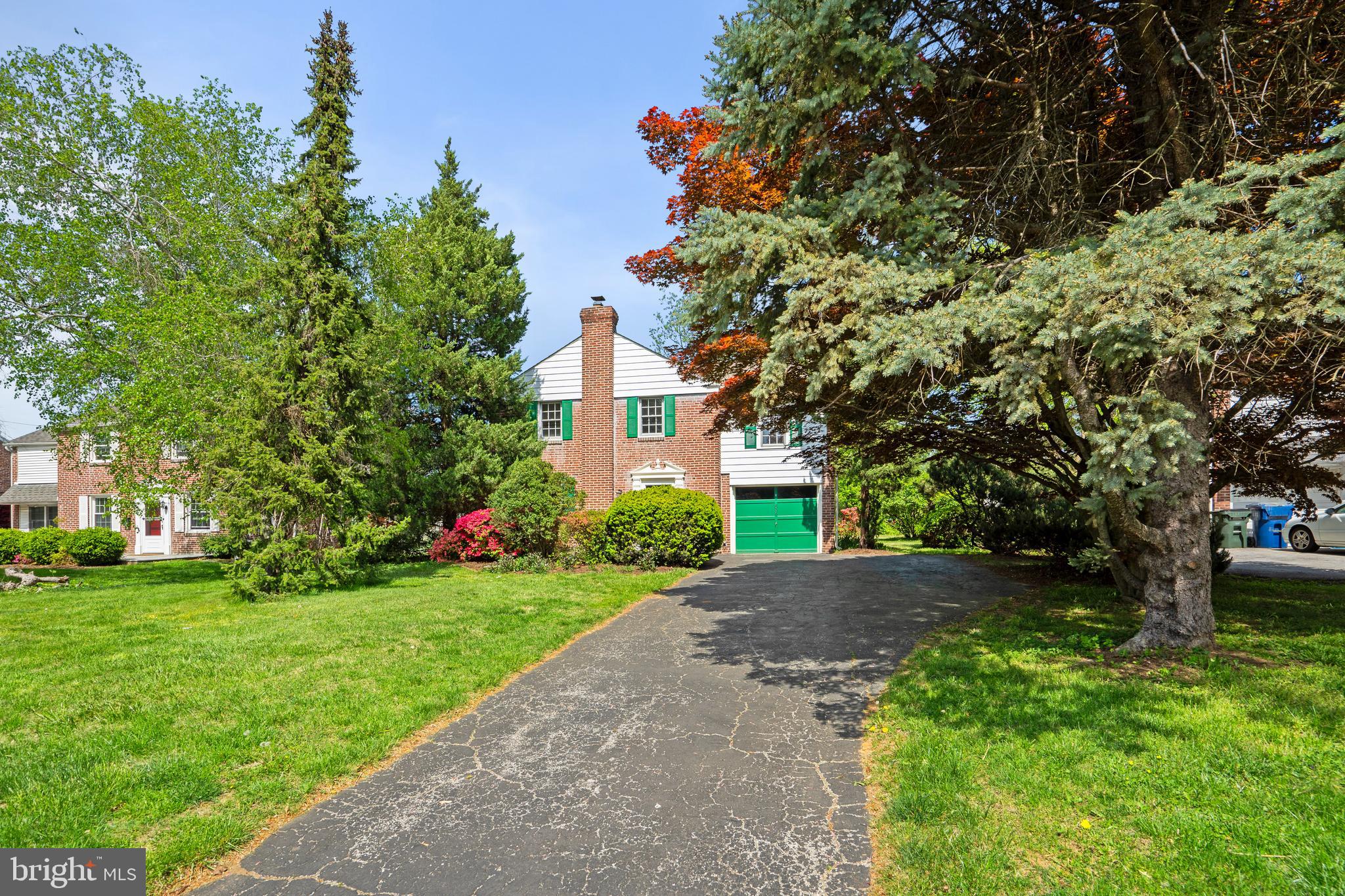 806 South Providence Road Wallingford, PA 19086 - Photo 1 of 29 a view of a house with a yard