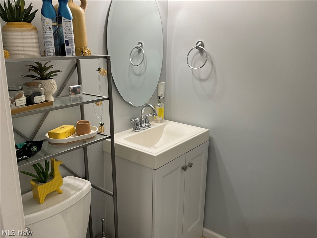 31910 Dickerson Road Willowick, OH 44095 - Photo 19 of 27 1/2 bath in basement