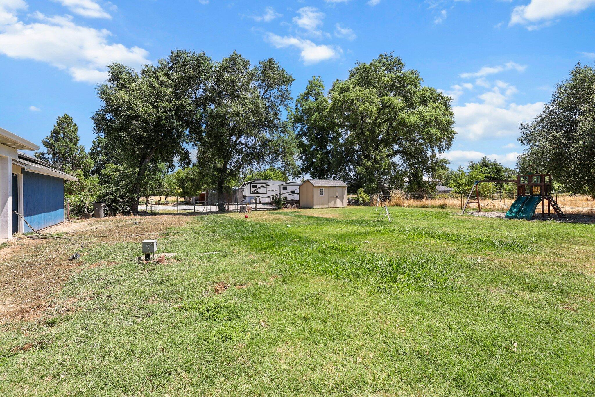 19885 Loop Street Anderson, CA 96007 - Photo 21 of 30 24-web-or-mls-8Q0A4625 (1)