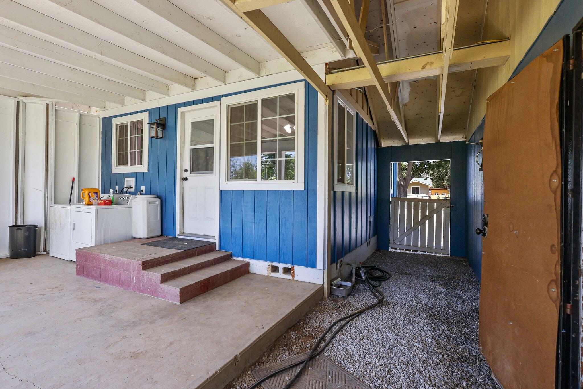 19885 Loop Street Anderson, CA 96007 - Photo 23 of 30 22-web-or-mls-8Q0A4608 (1)